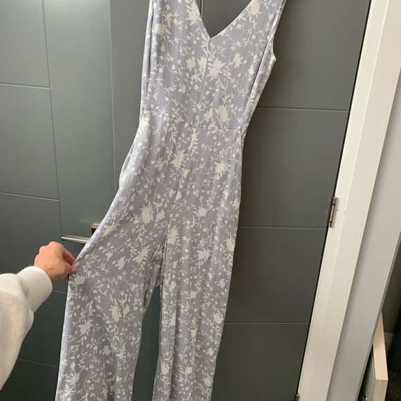 Aritzia romper - Picture 2 of 5